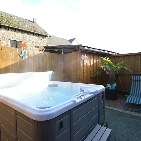 In With Sauna, Terrace, Cleaning Included