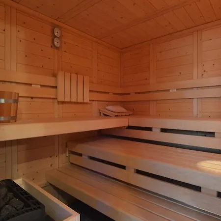 In With Sauna, Terrace, Cleaning Included